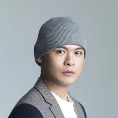 Джастин Ло