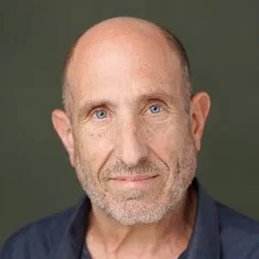Yoav Hayt