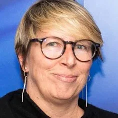Caroline Gennez