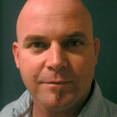 Des Wallace