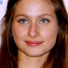 Nina Ambard