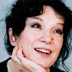 Jeanine Stavarache