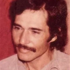 Robert Hải