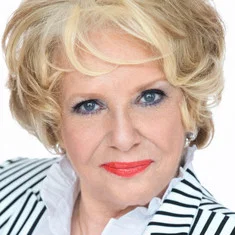 Shirley Théroux