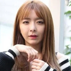 Si Yeong