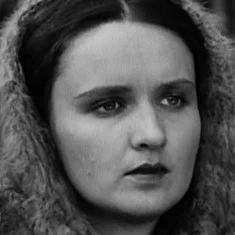Александра Попова