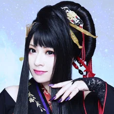Yuko Suzuhana