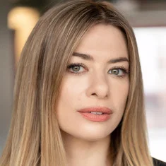 Llana Barron