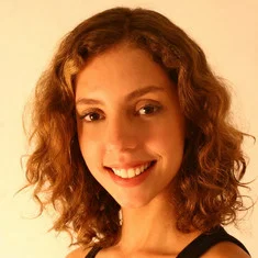 Claudia Sardinha