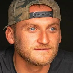 Tom Dove