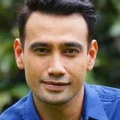 Azlee Khairi