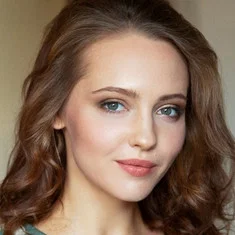 Юлия Хлынина
