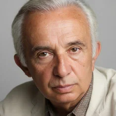 Necati Cumalı