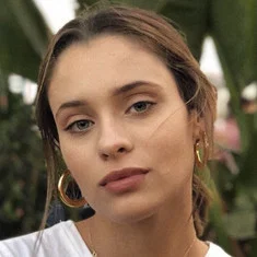 Даниэла Мелшиор