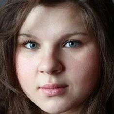 Юлия Серина