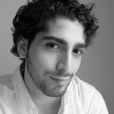 Nezar Alkujok