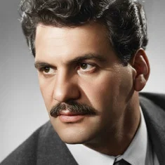 Erol Taş