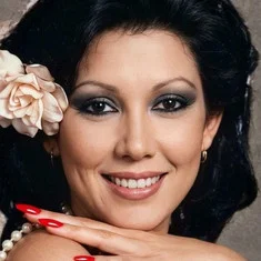 Julie Lee