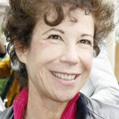 Véronique K. Colucci