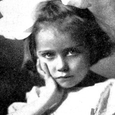 Doris Hollister