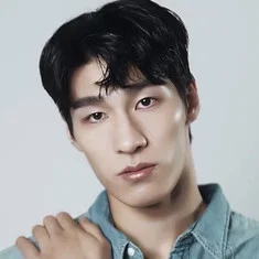 Hwang Dae-heon