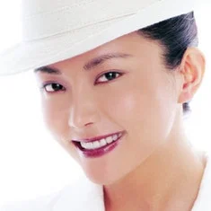 Cindy Lee