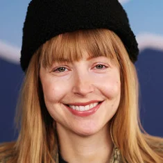 Stevie Wynne Levine