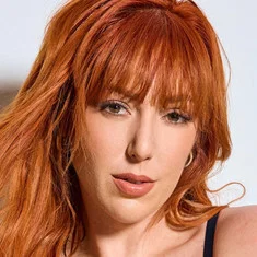 Lauren Phillips