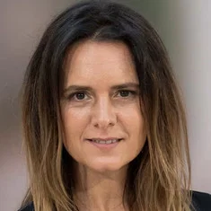 Eva Santolaria