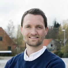 Kenneth Hansen