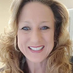 Lynne Leshnak