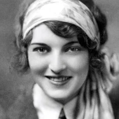 Ruth Elder