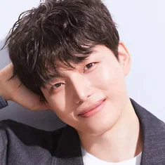 노재윤