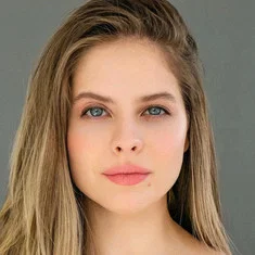 Ангелина Пахомова