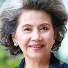 Tassawan Seneewongse