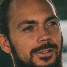 Veleslav Ustinov