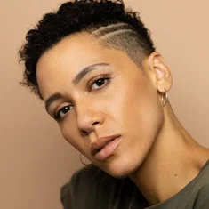 Sarin Monae West