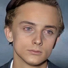 Сергей Власов
