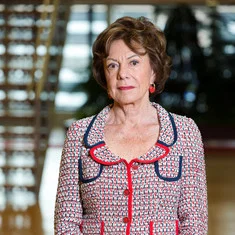 Neelie Kroes