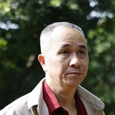 张万东