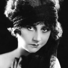 Ruth Stonehouse