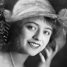 Charlotte Pierce