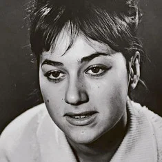 Nora Kuželová