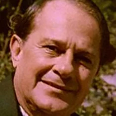 José Van de Kamp