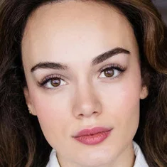 Анна Егоян
