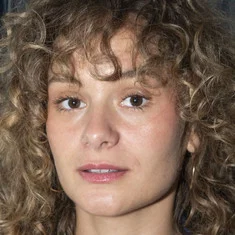 Hélène Bares