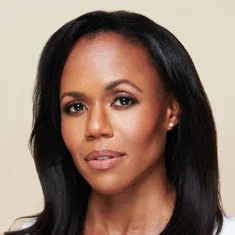 Nikki Renée Daniels