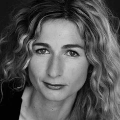 Léonore Confino