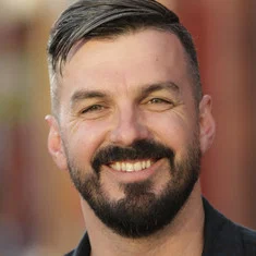 Damien Robitaille