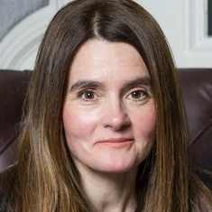 Ширли Хендерсон